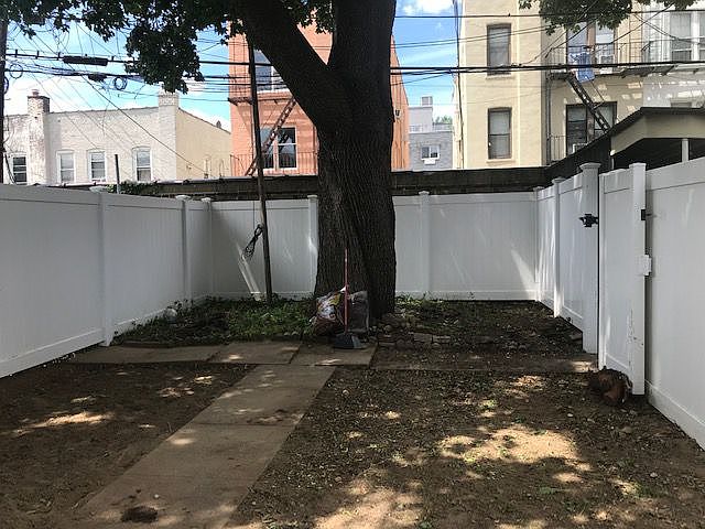 1st image of 3136 48th St