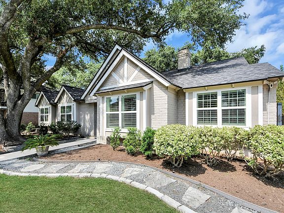 4th image of 2319 Greyburn Ln