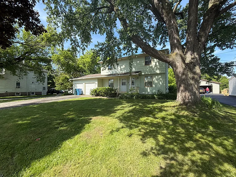21 Stenson St #21 — Photo 15