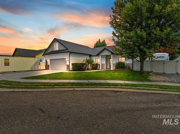 2078 Timber Creek Dr, Fruitland, ID 83619