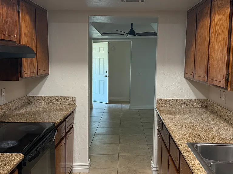 1955 N Horne #108 — Photo 13