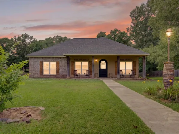 544 Sandpiper Ln, Stonewall, LA 71078