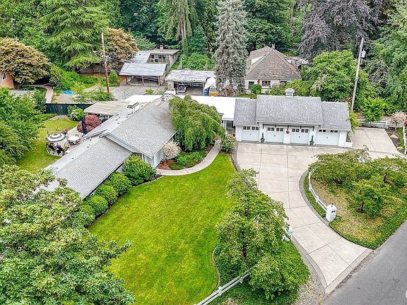5th image of 10415 Brook Lane SW