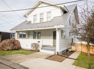 966 Cross St, California, PA 15419