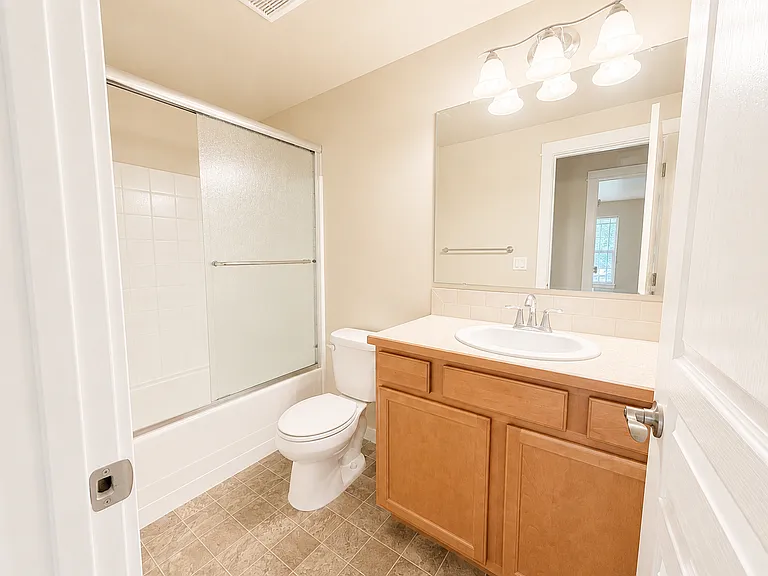 1515 W Cactus St — Photo 10
