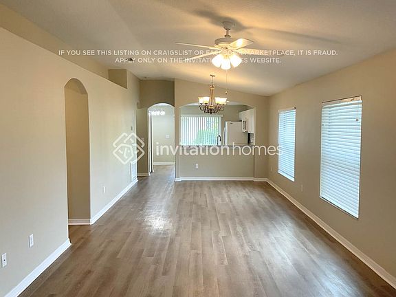 4th image of 1303 Pasadena Bloom Ln