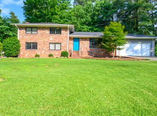 1947 Ferry Dr, Marietta, GA 30066