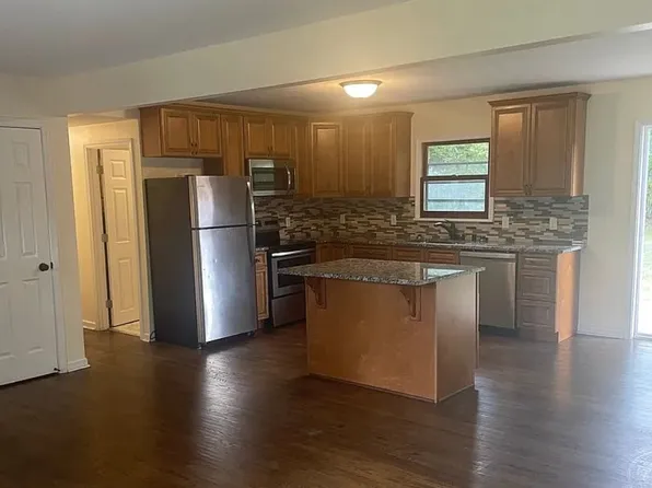 5109 48th Ave N, Crystal, MN 55429