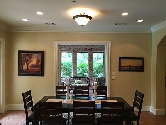 3rd image of 1202 Noel Ct