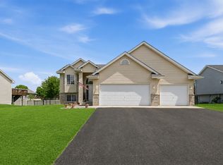 4178 Jannings Ave NE, Saint Michael, MN 55376