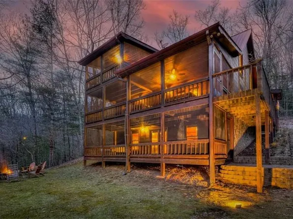 35 Big Buck Mtn, Blue Ridge, GA 30513