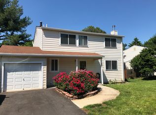 7809 Suthard Dr, Rockville, MD 20855