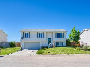 5100 Knickerbocker St, Gillette, WY 82718
