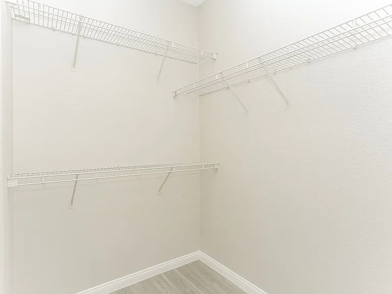 10405 Turning Leaf Ave — Photo 14