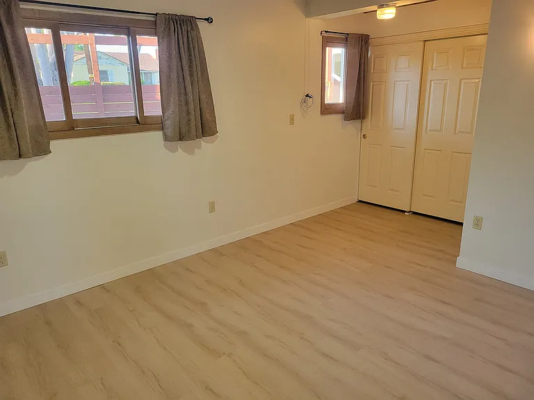 802 E Sycamore Ave #A — Photo 13