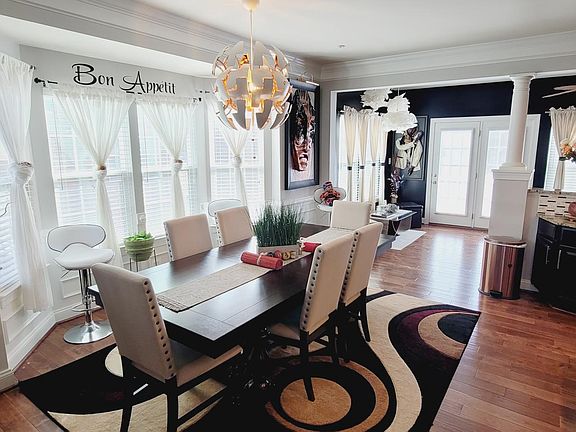 3rd image of 12281 Broadstone Pl