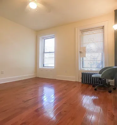 Rented by (Legacy) NY Quality Living Uptown | media 10