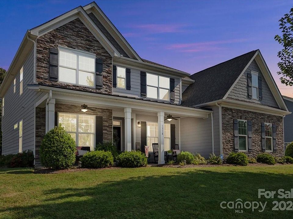 1st image of 1318 Robinson Oaks Dr