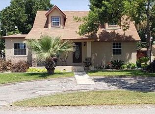 201 W 4th St, Del Rio, TX 78840