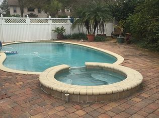 1771 Oakbreeze Ln, Jacksonville Beach, FL 32250