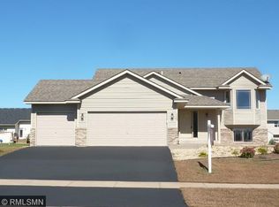 602 Fir St SW, Isanti, MN 55040