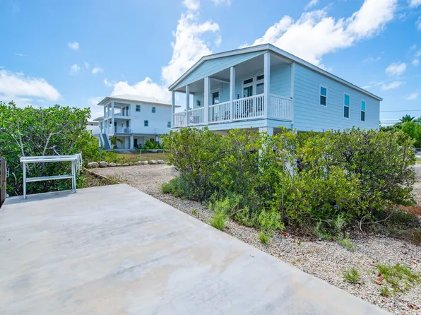 27373 Antigua Ln, Ramrod Key, FL 33042