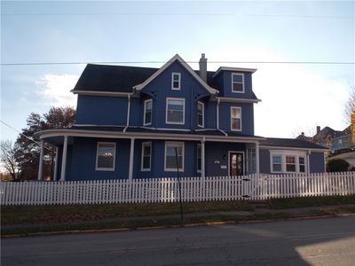 501 Depot St, Youngwood, PA, 15697