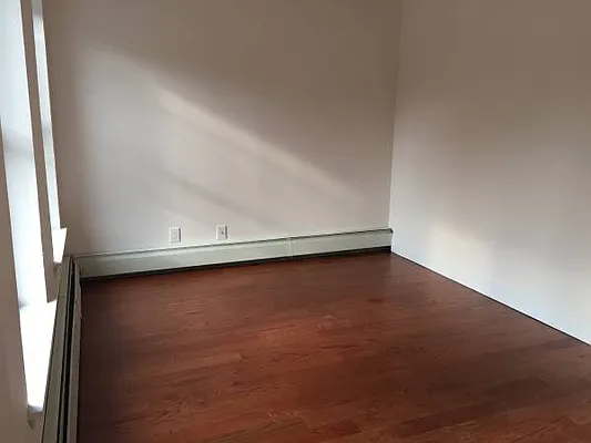 Rented by Uptown Flats LLC | media 3