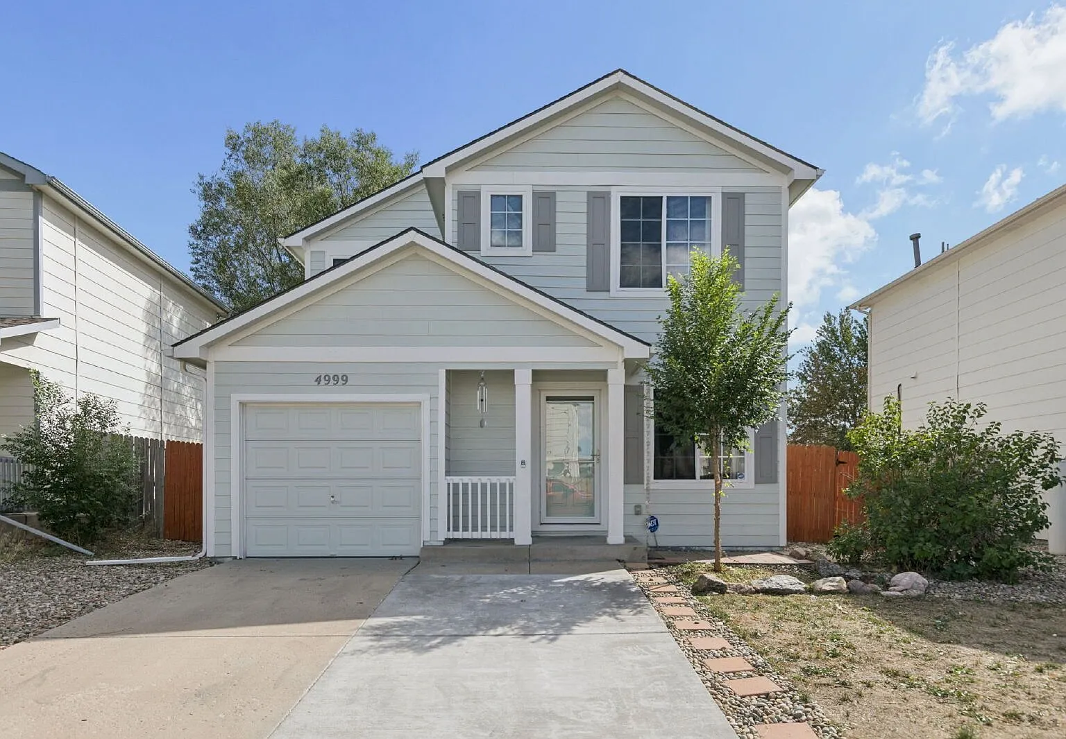 4 bed, 3.0 bath, 1750 sqft, $2,200 — Photo 1