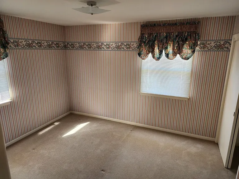 2304 Mahood Dr — Photo 7
