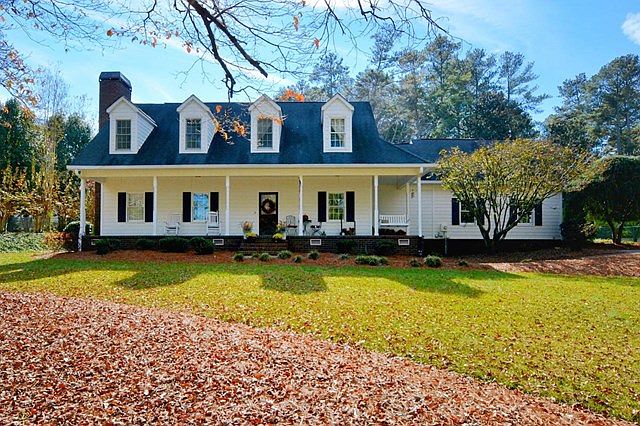 1st image of 150 Holmes Dr