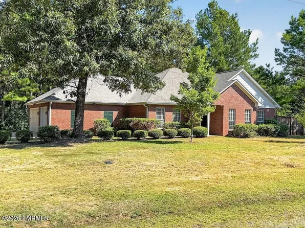 1070 Windmill Dr, Meridian, MS 39305