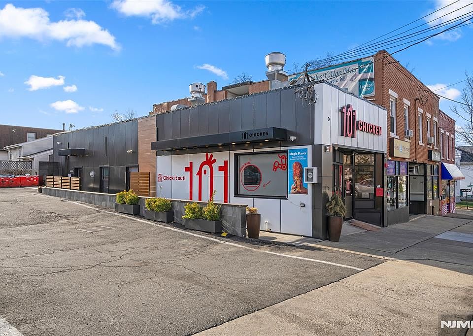 1st image of 69-71 Ridgefield Ave