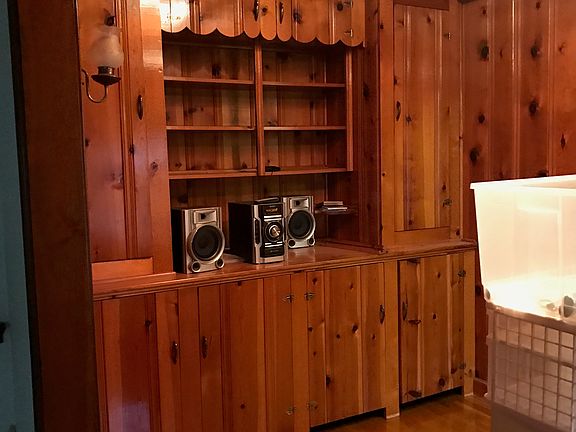 Knotty Pine Dining Room