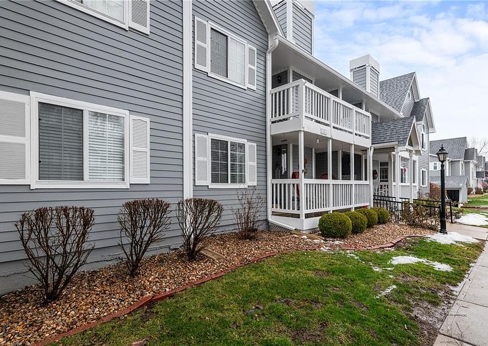 1st image of 4015 S Crysler Ave APT 1