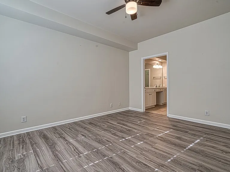 3246 Margellina Dr — Photo 37