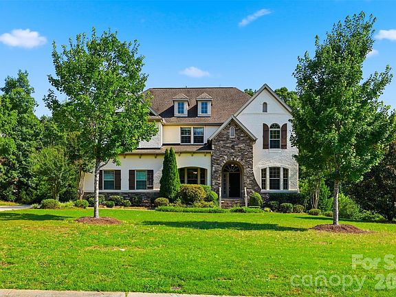 3rd image of 9115 Unbridle Ln