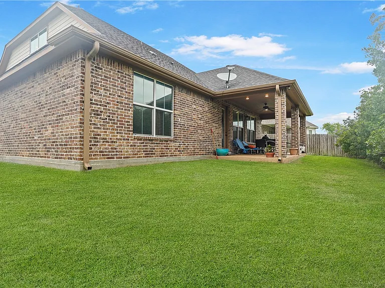 2711 Talsworth Dr — Photo 19