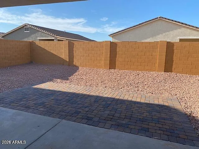 976 E White Wing Dr — Photo 17