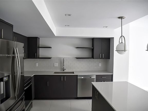 4th image of 2901 Florida Ave Penthouse 2-6