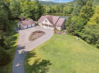 180 Shady Side Ln, Shelocta, PA 15774