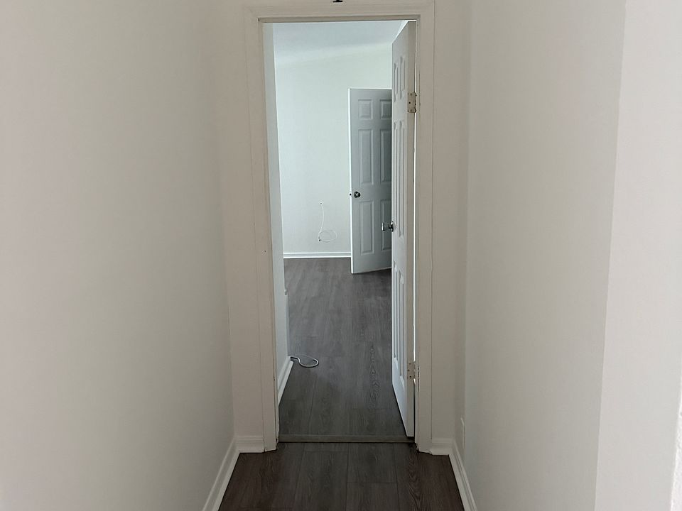 1st image of 23078 Watergate Cir Unit 1