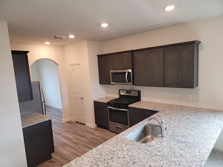 13709 Granite Park Rd — Photo 5