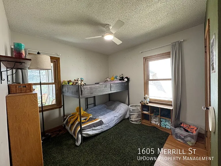 1605 Merrill St — Photo 14