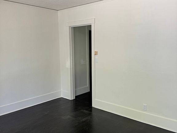 3rd image of 228 E Figueroa St #1