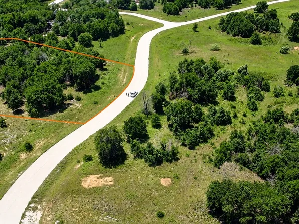 4036 Upland Ter, Poolville, TX 76487