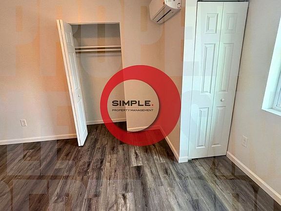 4th image of 38.5 W Lancaster Ave #4