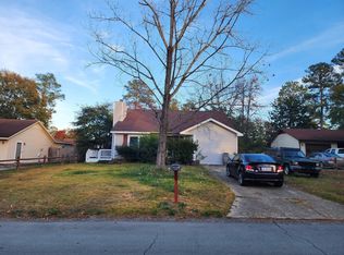 109 Marvin Dr, Spring Lake, NC 28390