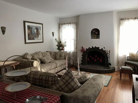 5th image of 17 Bromley Ave