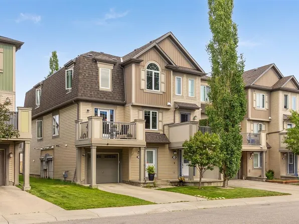 52 W Windstone Grn SW, Airdrie, AB T4B 0N8